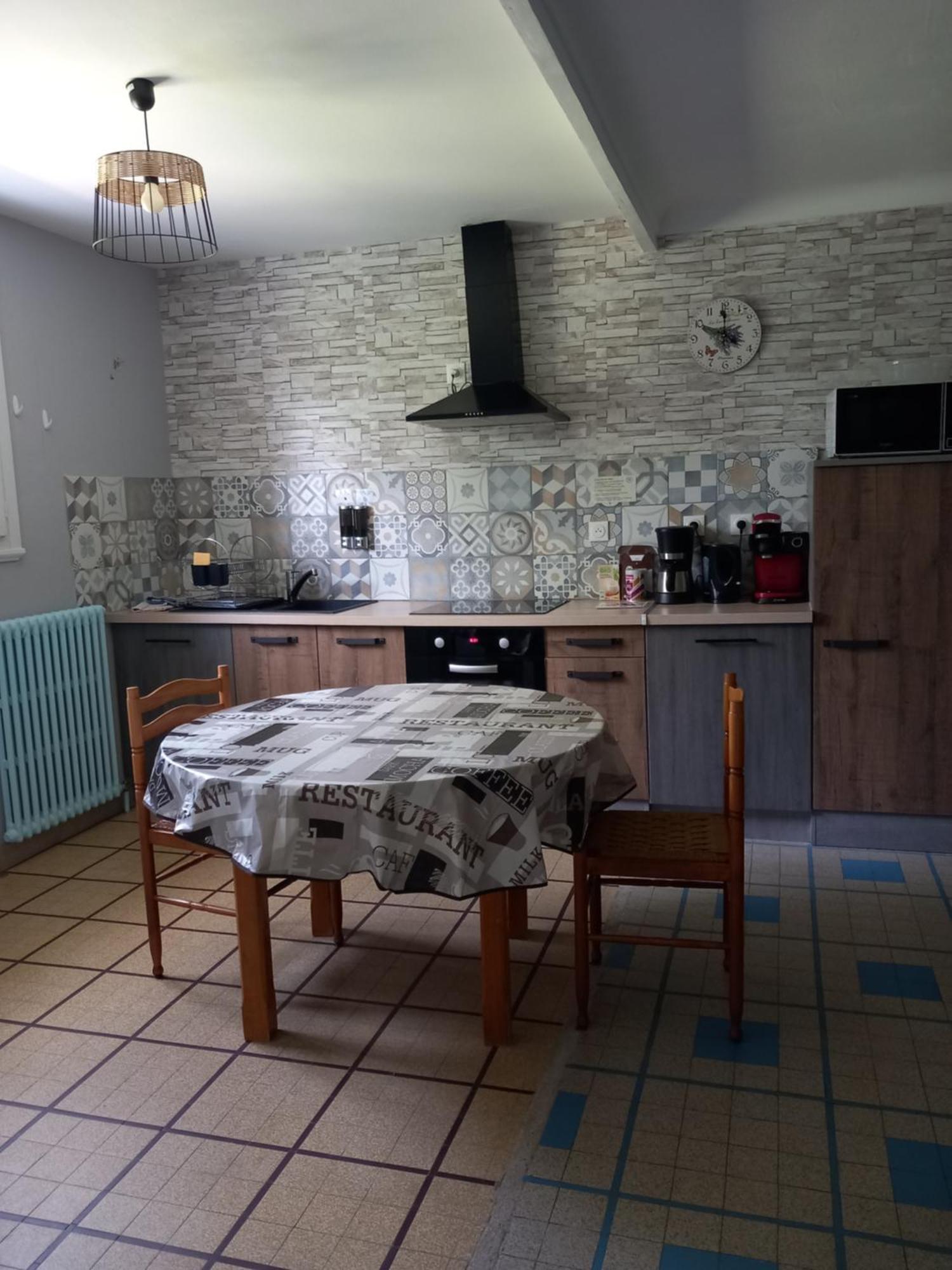 Les Cyclamens 1 Apartment Cosne-Cours-Sur-Loire Exterior photo